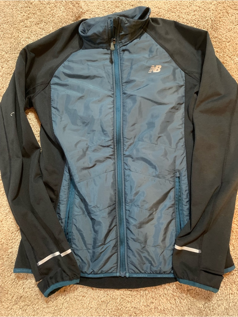 New Balance Womans Running Jacket.